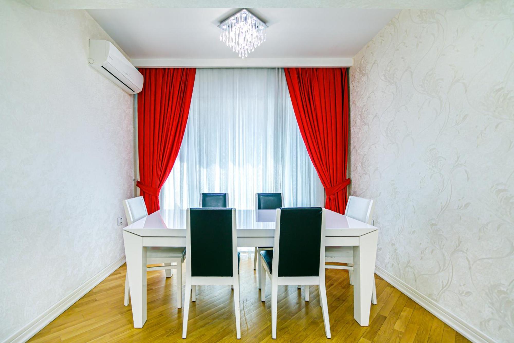 Park Azure Vip Apartment By Baku Housing Extérieur photo