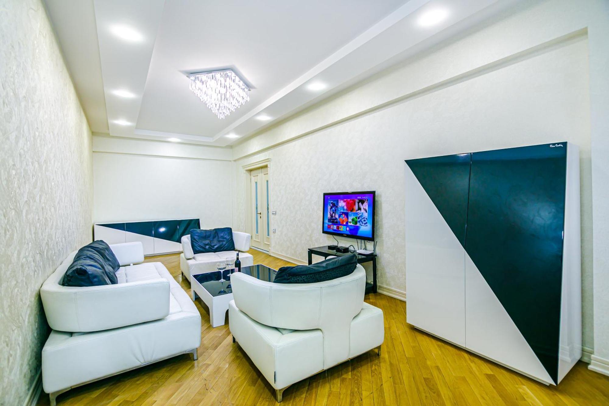 Park Azure Vip Apartment By Baku Housing Extérieur photo